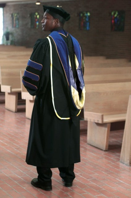 Deluxe Academic Hood.